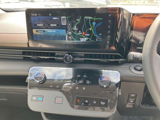 日産 セレナ １．４ Ｅ－ＰＯＷＥＲ ハイウェイスターＶ R8年 (東海) 99