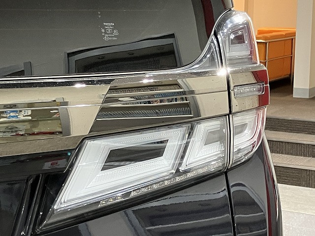 トヨタ ヴェルファイア ２．５ Ｚ ゴールデンアイズ R2年 (近畿) 99