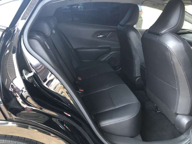トヨタ プリウスＰＨＶ ２．０ プラグインハイブリッド Ｚ R5年 (近畿) 99