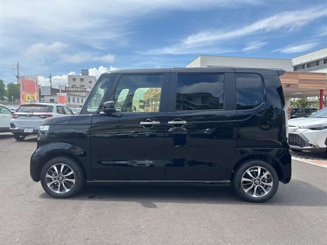ホンダ Ｎ　ＢＯＸ カスタム ６６０ R8年 (九州・沖縄) 99