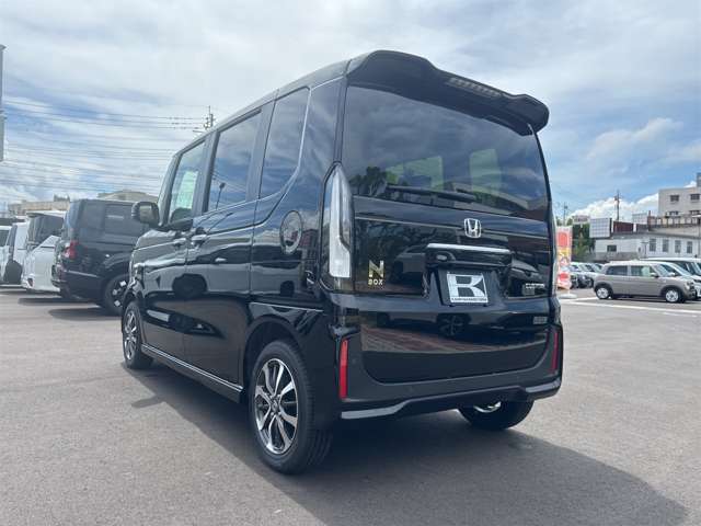 ホンダ Ｎ　ＢＯＸ カスタム ６６０ R8年 (九州・沖縄) 99