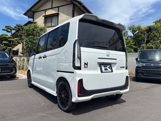 ホンダ Ｎ　ＢＯＸ カスタム ６６０ ターボ ブラック スタイル R7年 (九州・沖縄) 99