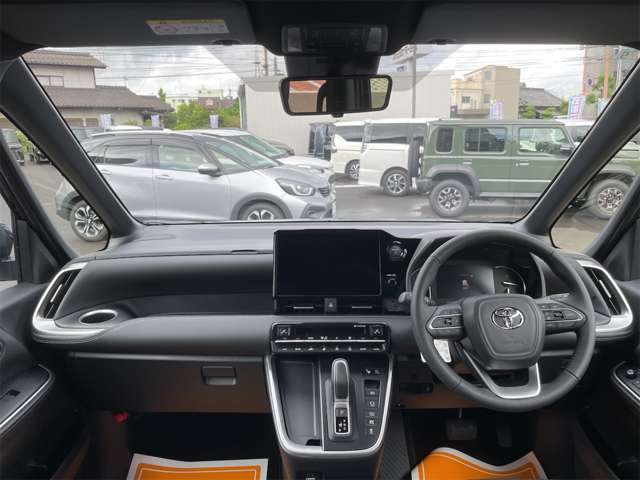 トヨタ ノア １．８ ハイブリッド Ｓ－Ｚ R8年 (九州・沖縄) 99
