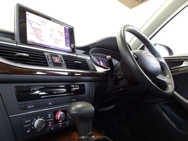アウディ Ａ６　アバント ２．８ ＦＳＩ クワトロ ４ＷＤ H25年 (関東) 99