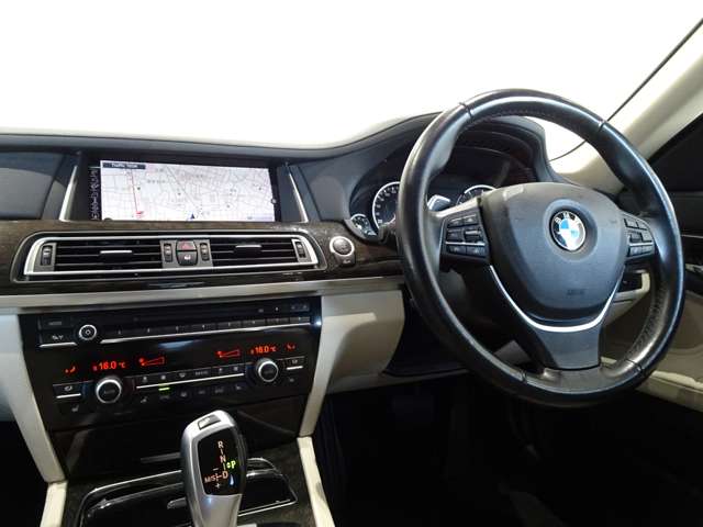 ＢＭＷ ７シリーズ ７４０ｉ　エグゼクティブ　エディション H27年 (関東) 99