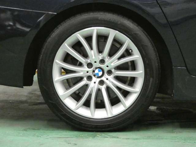 ＢＭＷ ５シリーズ ５２３ｉ　ラグジュアリー H27年 (関東) 99