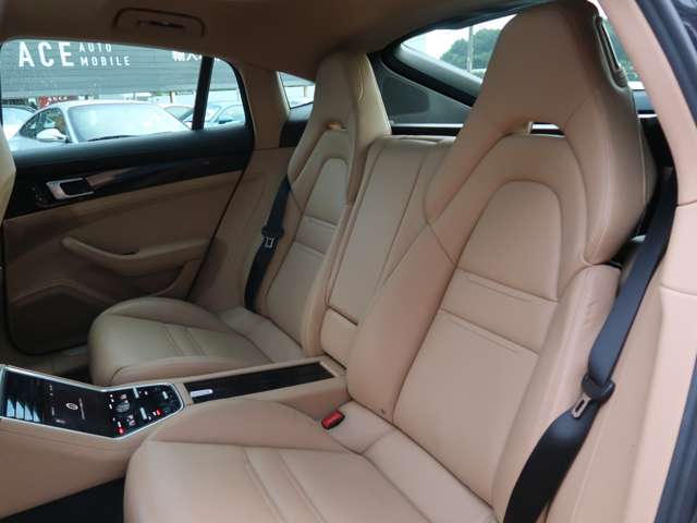 ポルシェ パナメーラ ４ ＰＤＫ ４ＷＤ H29年 (関東) 99