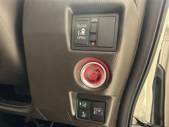 ホンダ Ｎ　ＢＯＸ ６６０ Ｌ R5年 (中国) 99
