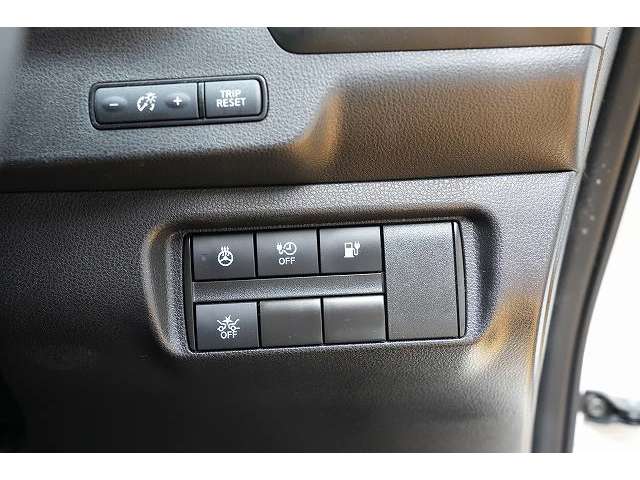 日産 リーフ Ｘ　Ｖセレクション R3年 (関東) 99