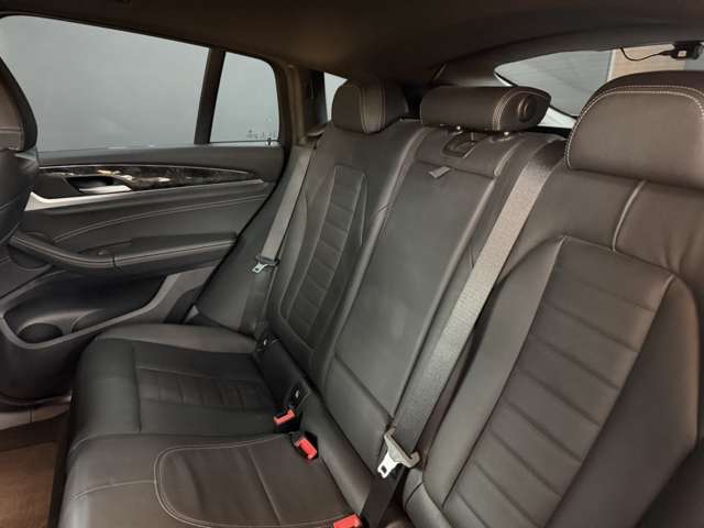 ＢＭＷ Ｘ４ Ｘドライブ２０Ｄ Ｍスポーツ ディーゼルターボ ４ＷＤ R2年 (関東) 99
