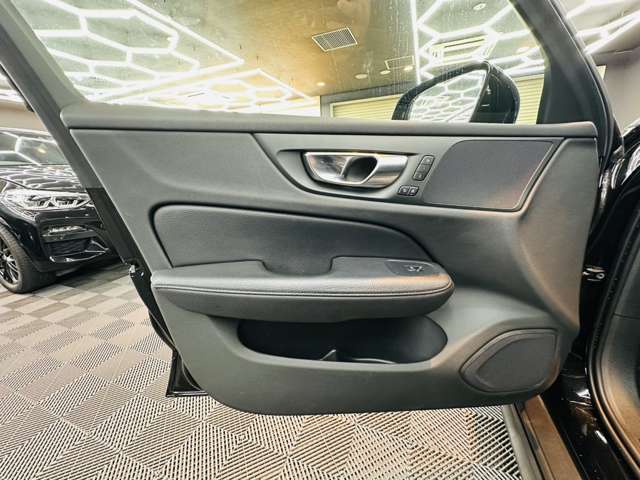 ボルボ Ｖ６０クロスカントリー Ｂ５ ＡＷＤ ４ＷＤ R3年 (関東) 99