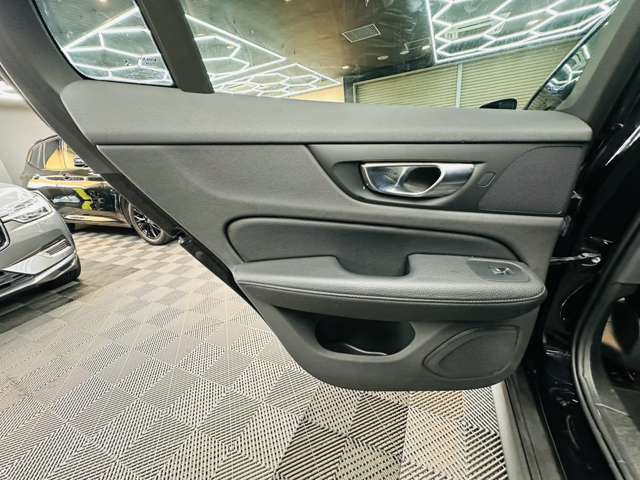 ボルボ Ｖ６０クロスカントリー Ｂ５ ＡＷＤ ４ＷＤ R3年 (関東) 99