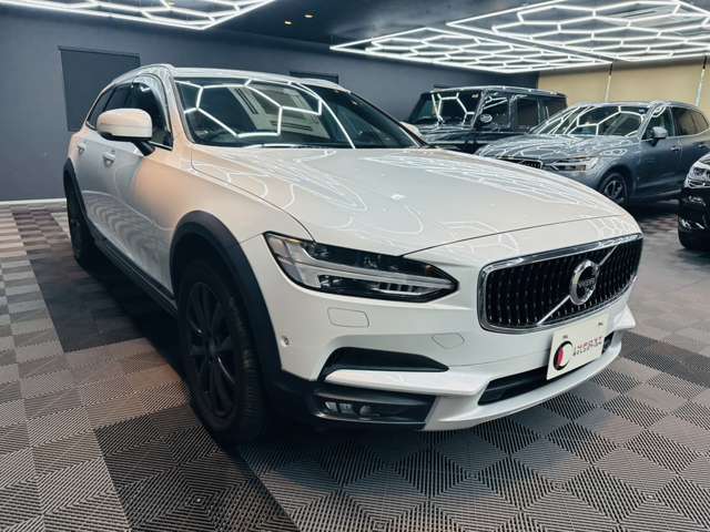 ボルボ Ｖ９０クロスカントリー Ｔ５ ＡＷＤ モメンタム ４ＷＤ H30年 (関東) 99