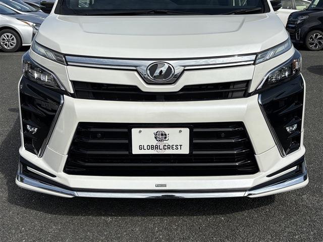 トヨタ ヴォクシー ２．０ ＺＳ 煌ＩＩ R1年 (九州・沖縄) 99