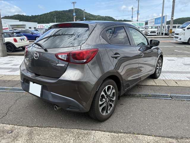 マツダ デミオ １．５ ＸＤ ツーリング Ｌパッケージ ディーゼルターボ H27年 (甲信越・北陸) 99