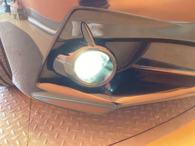 トヨタ クラウン　ハイブリッド ハイブリッド ２．５ Ｓ H26年 (近畿) 99