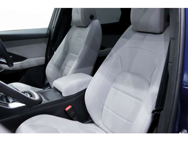 ジャガー Ｅペイス Ｒダイナミック ＳＥ ２．０Ｌ Ｐ２５０ ４ＷＤ R3年 (関東) 99