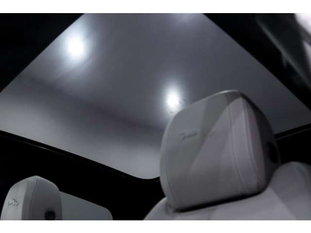 ジャガー Ｅペイス Ｒダイナミック ＳＥ ２．０Ｌ Ｐ２５０ ４ＷＤ R3年 (関東) 99