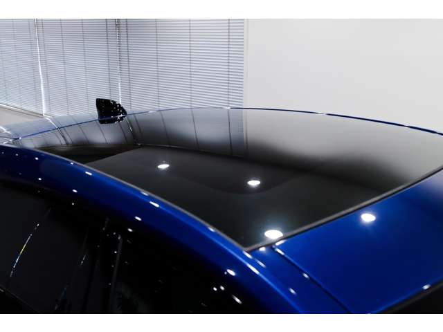 ジャガー Ｅペイス Ｒダイナミック ＳＥ ２．０Ｌ Ｐ２５０ ４ＷＤ R3年 (関東) 99