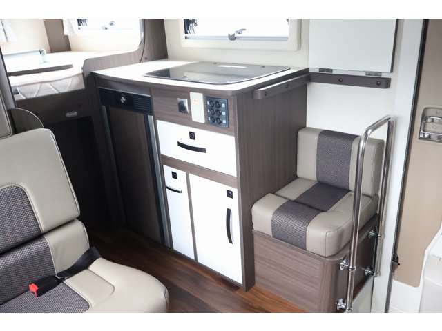 トヨタ カムロード キャンピングカーナッツＲＶクレア５．３Ｘ R6年 (東北) 99