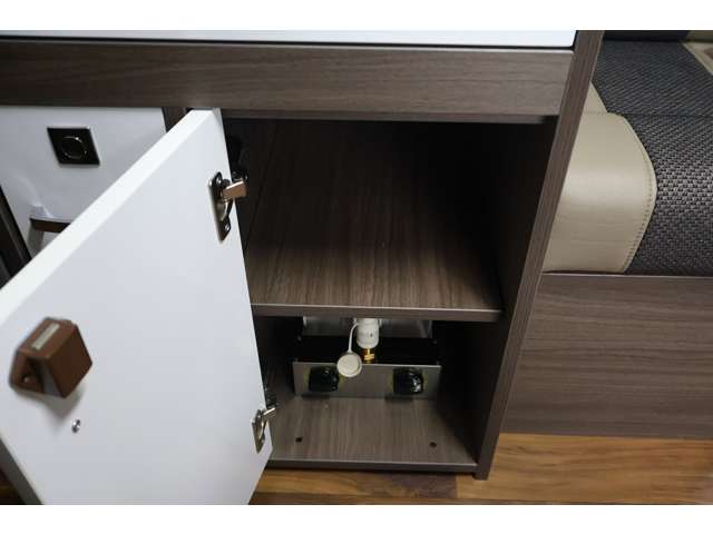 トヨタ カムロード キャンピングカーナッツＲＶクレア５．３Ｘ R6年 (東北) 99