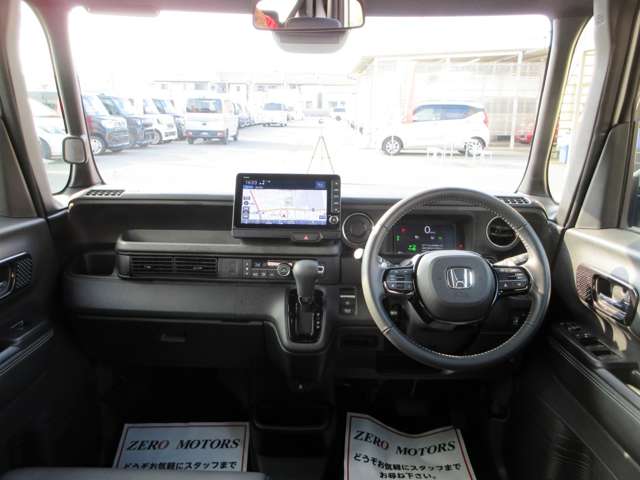 ホンダ Ｎ　ＢＯＸ カスタム ６６０ ターボ コーディネートスタイル モノトーン ４ＷＤ R6年 (関東) 99