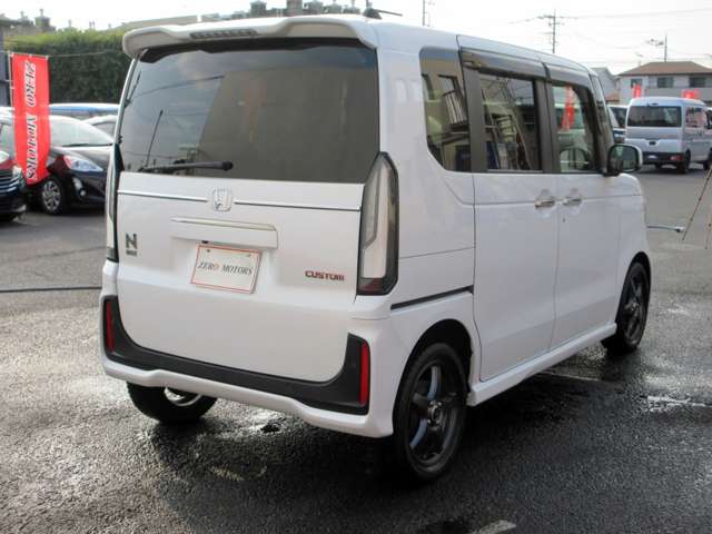 ホンダ Ｎ　ＢＯＸ カスタム ６６０ ターボ コーディネートスタイル モノトーン ４ＷＤ R6年 (関東) 99