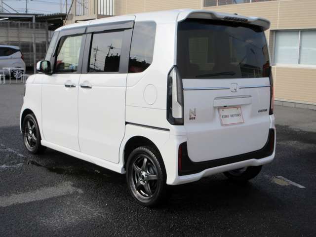 ホンダ Ｎ　ＢＯＸ カスタム ６６０ ターボ コーディネートスタイル モノトーン ４ＷＤ R6年 (関東) 99