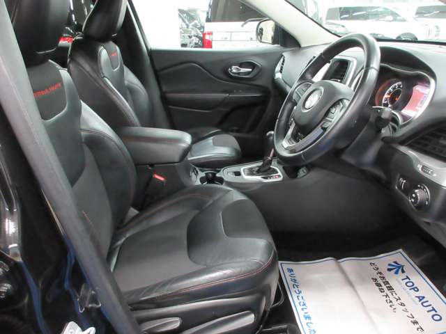 ジープ チェロキー トレイルホーク ４ＷＤ H26年 (関東) 99
