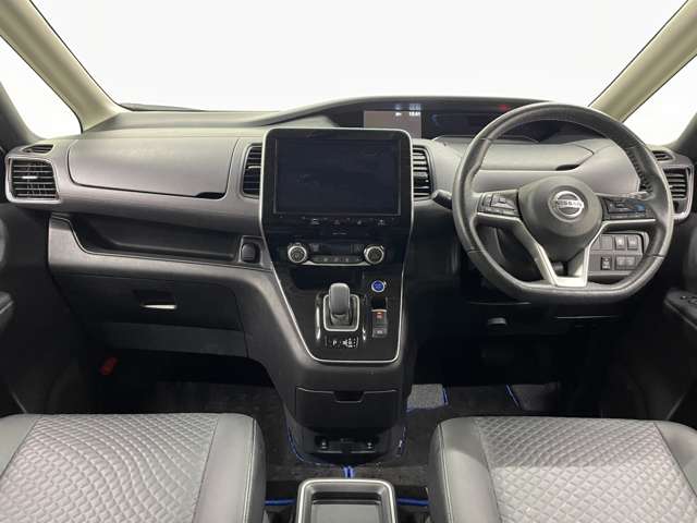 日産 セレナ １．２ Ｅ－ＰＯＷＥＲ ハイウェイスター Ｖ R4年 (近畿) 99