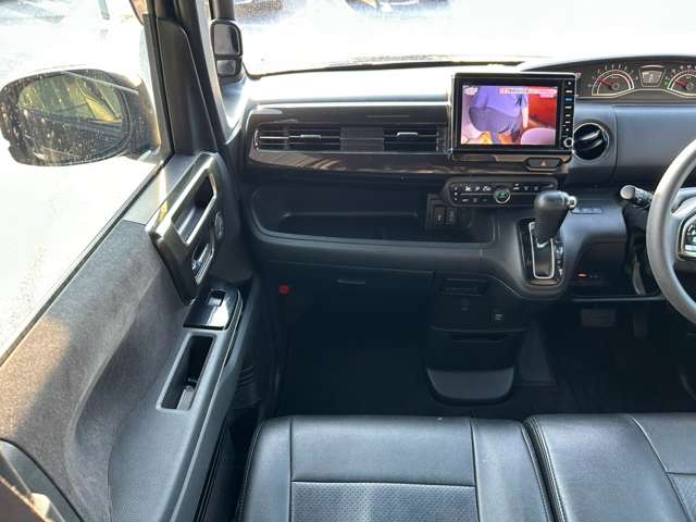 ホンダ Ｎ　ＢＯＸ カスタム ６６０ Ｇ Ｌ ホンダセンシング H30年 (近畿) 99