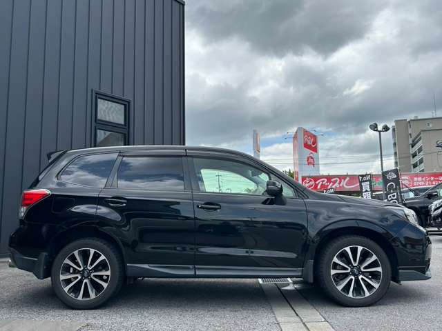 スバル フォレスター ２．０ＸＴ アイサイト ４ＷＤ H28年 (近畿) 99