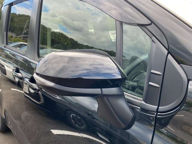 トヨタ シエンタ １．５ Ｘ R8年 (東海) 99