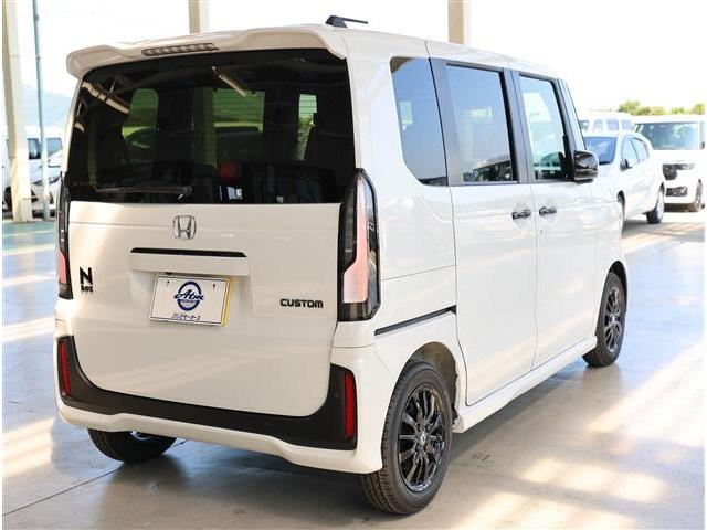 ホンダ Ｎ　ＢＯＸ カスタム ６６０ ブラック スタイル R8年 (東海) 99