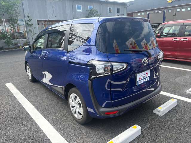 トヨタ シエンタ １．５ ファンベース Ｘ R3年 (九州・沖縄) 99