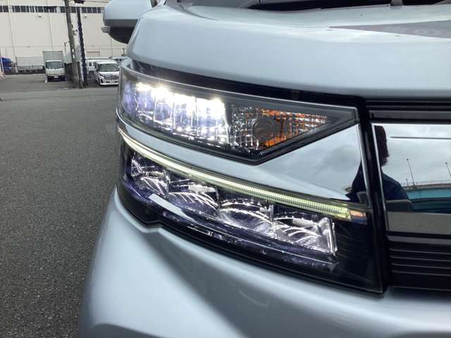 ダイハツ ムーヴ ６６０ カスタム Ｘ ＶＳ ＳＡＩＩＩ R4年 (近畿) 99
