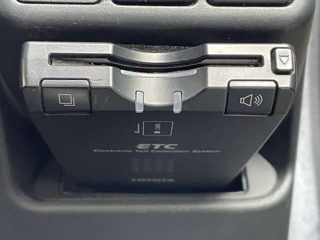 トヨタ アクア １．５ Ｇ H24年 (東海) 99