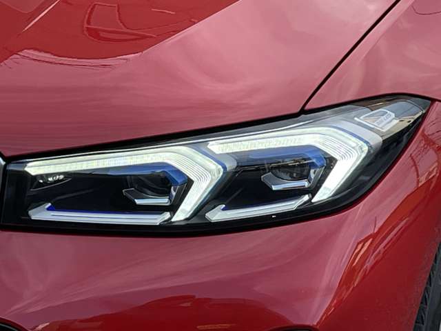 ＢＭＷ ３シリーズ ３２０Ｄ Ｘドライブ Ｍスポーツ ディーゼルターボ ４ＷＤ R5年 (関東) 99