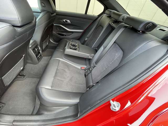 ＢＭＷ ３シリーズ ３２０Ｄ Ｘドライブ Ｍスポーツ ディーゼルターボ ４ＷＤ R5年 (関東) 99