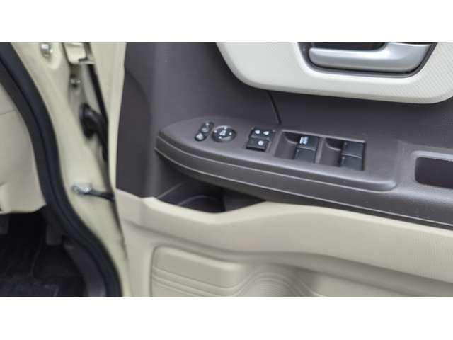 ホンダ Ｎ　ＢＯＸ ６６０ Ｇ ＥＸ ターボ ホンダセンシング H29年 (関東) 99