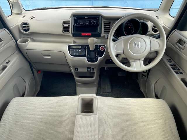 ホンダ Ｎ　ＢＯＸ ６６０ Ｃ ４ＷＤ H29年 (関東) 99