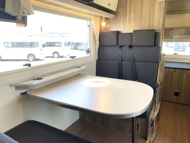 トヨタ カムロード バンテック R3年 (関東) 99