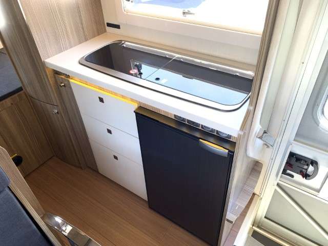 トヨタ カムロード バンテック R3年 (関東) 99