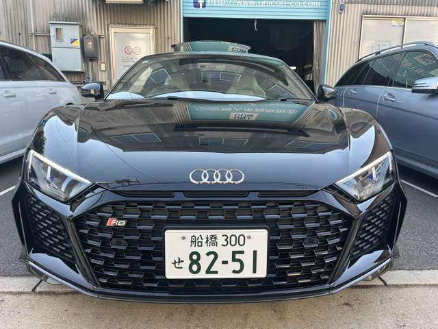 アウディ Ｒ８ Ｖ１０ パフォーマンス ５．２ ＦＳＩ クワトロ ４ＷＤ R3年 (中国) 99