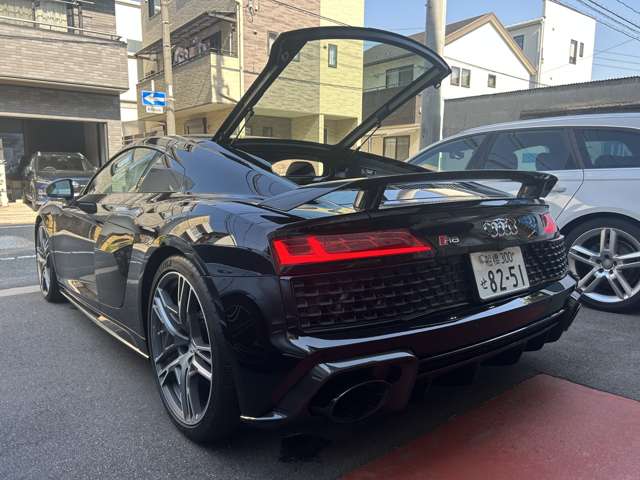 アウディ Ｒ８ Ｖ１０ パフォーマンス ５．２ ＦＳＩ クワトロ ４ＷＤ R3年 (中国) 99