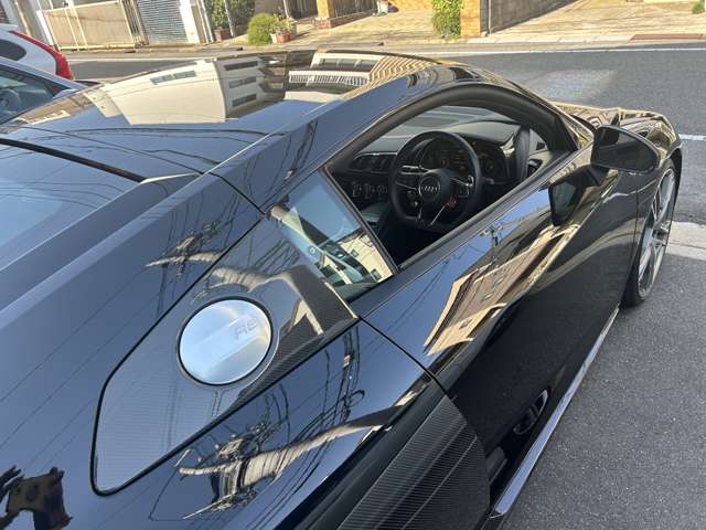 アウディ Ｒ８ Ｖ１０ パフォーマンス ５．２ ＦＳＩ クワトロ ４ＷＤ R3年 (中国) 99