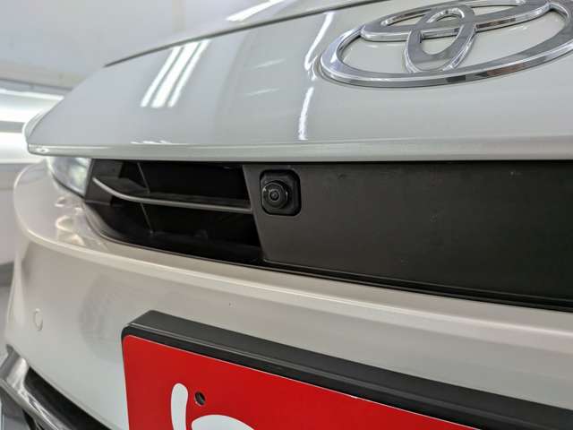 トヨタ プリウス ２．０ Ｚ Ｅ－ＦＯＵＲ ４ＷＤ R5年 (東北) 99