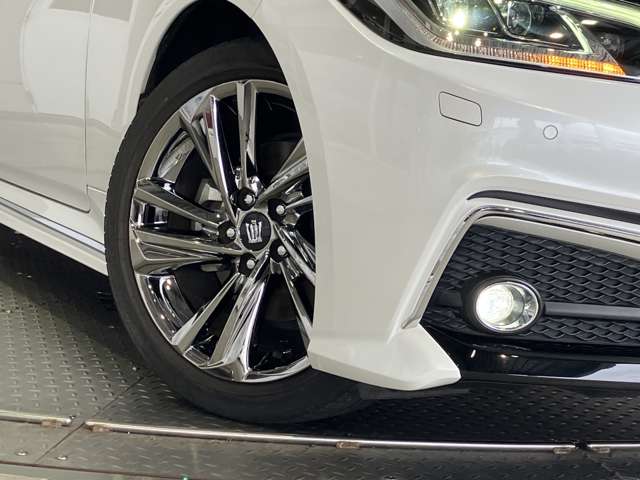 トヨタ クラウン　ハイブリッド ハイブリッド ２．５ ＲＳ アドバンス R4年 (近畿) 99