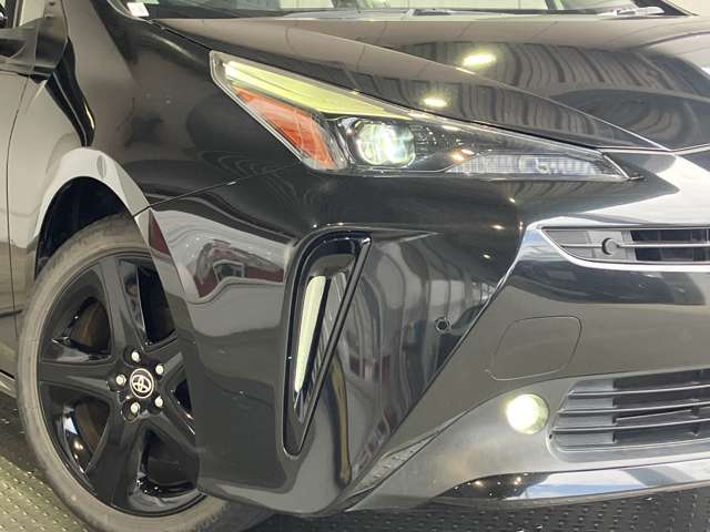トヨタ プリウス １．８ Ｓ ツーリングセレクション ブラックエディション R3年 (近畿) 99