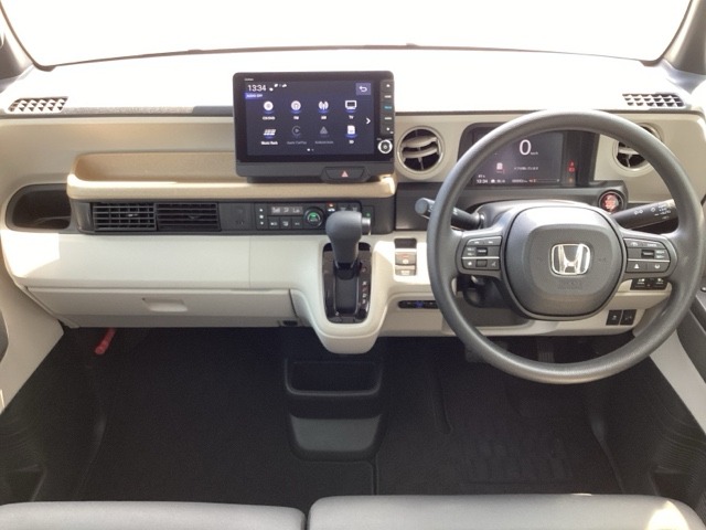 ホンダ Ｎ　ＢＯＸ ６６０ ファッションスタイル ２トーン R7年 (近畿) 99